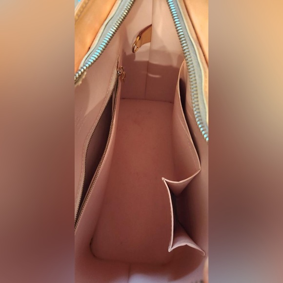 Louis Vuitton Houston vernis - Picture 4 of 6